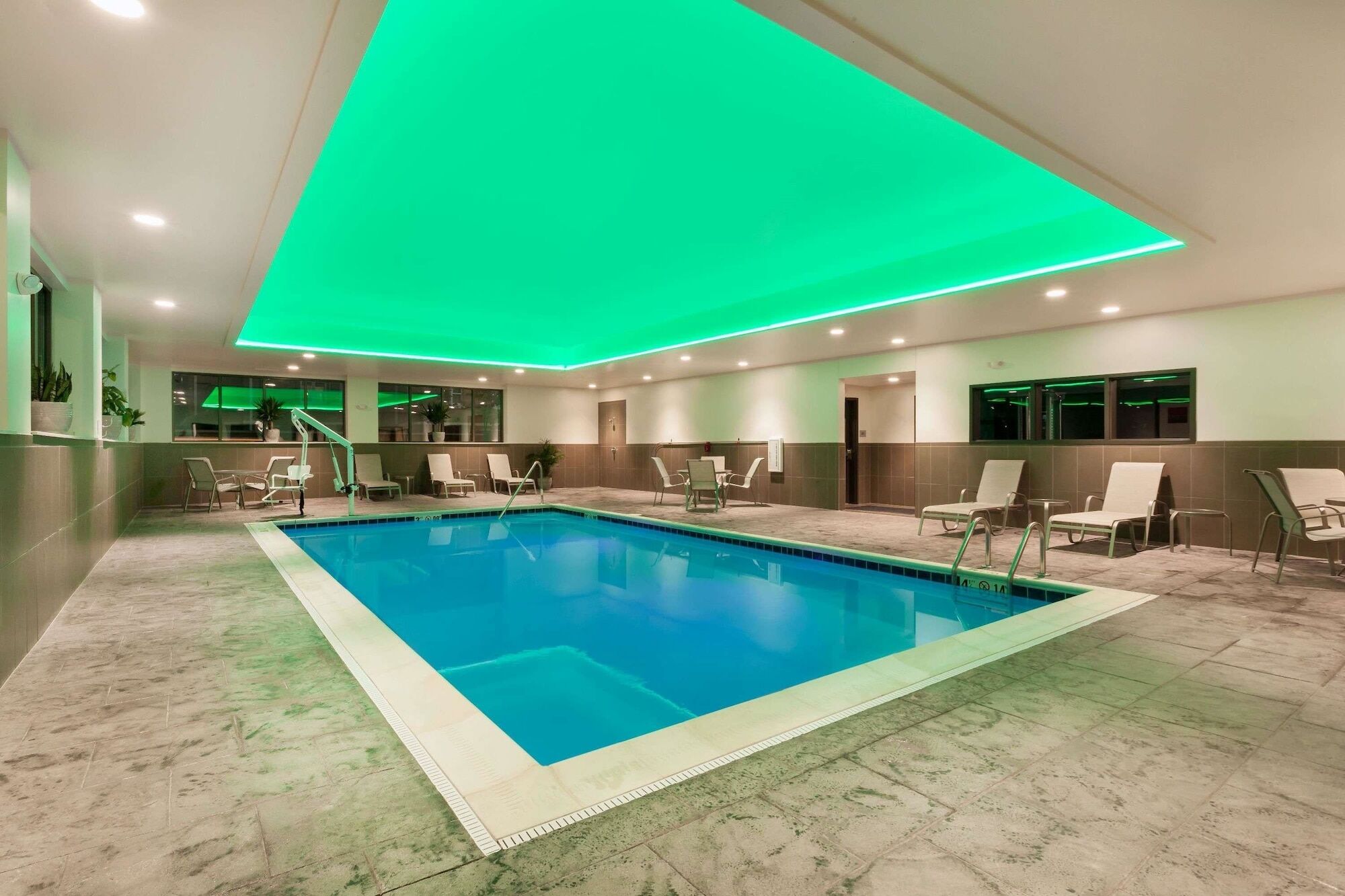 Wingate By Wyndham Altoona Downtown/Medical Center Hotel Екстериор снимка